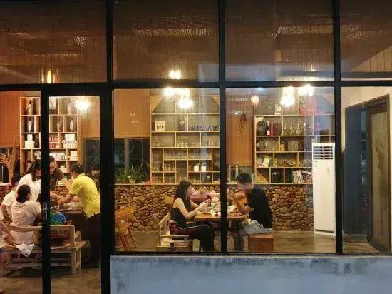Youran Shanju Hostel