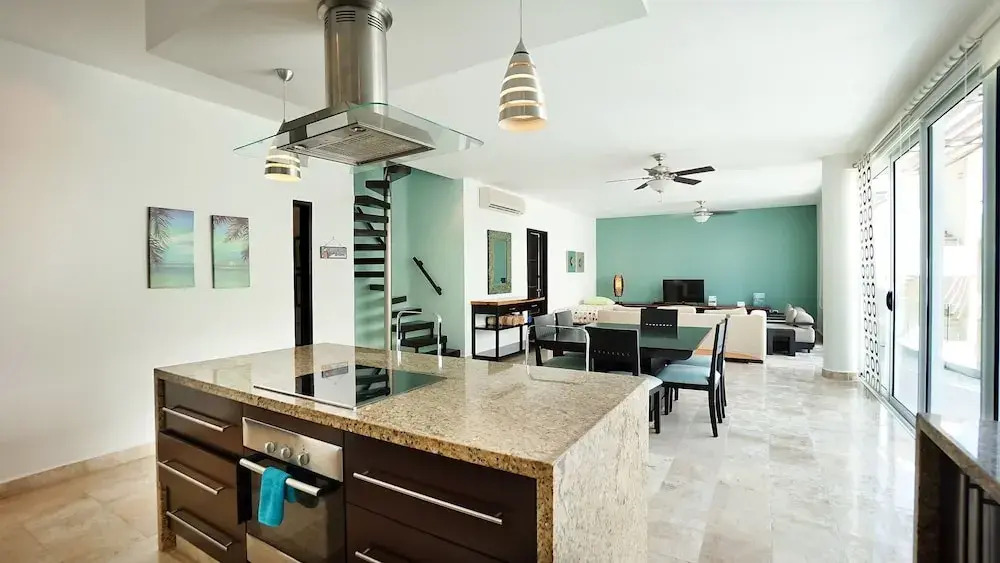 Playa Ge 302 B 2 Bedroom Condo