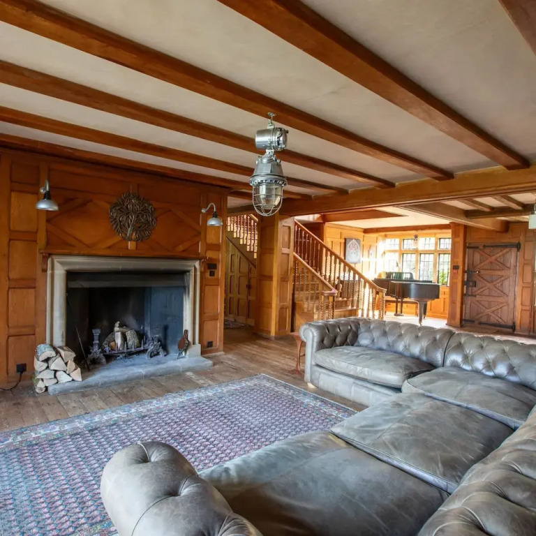 Large Country House in Ashdown Forest