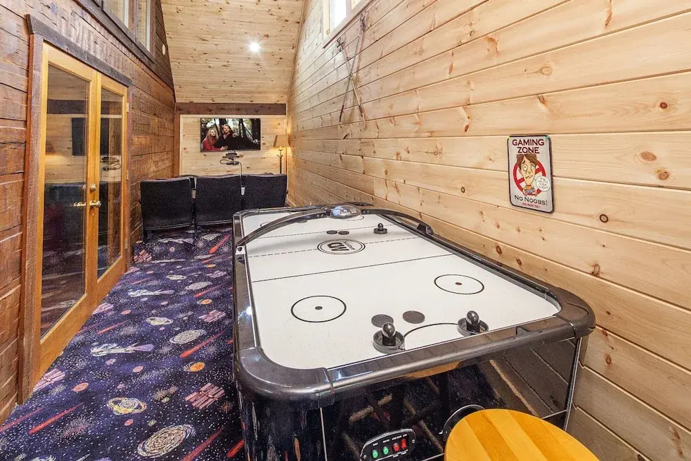 Best of Both Worlds by Eagles Ridge Resort