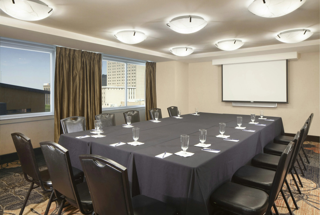 DoubleTree by Hilton El Paso Downtown
