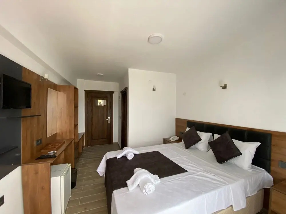 ATAŞ AQUA OTEL AVŞA