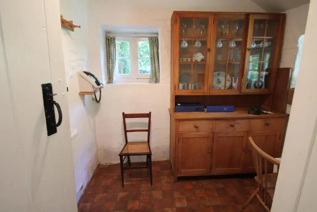 Ball Cottage