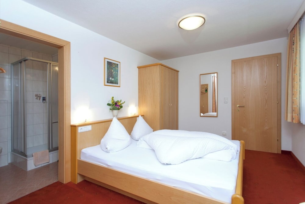 Hotel Garni DIAS - Silvretta Card Premium inklusive