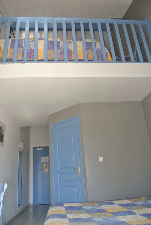 Hotel Les Palmiers En Camargue