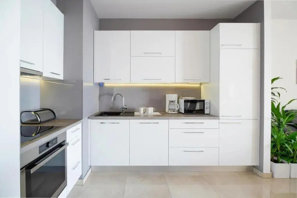 Sea view apartment EMA