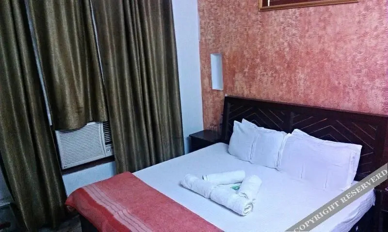 Hotel Silver Bell