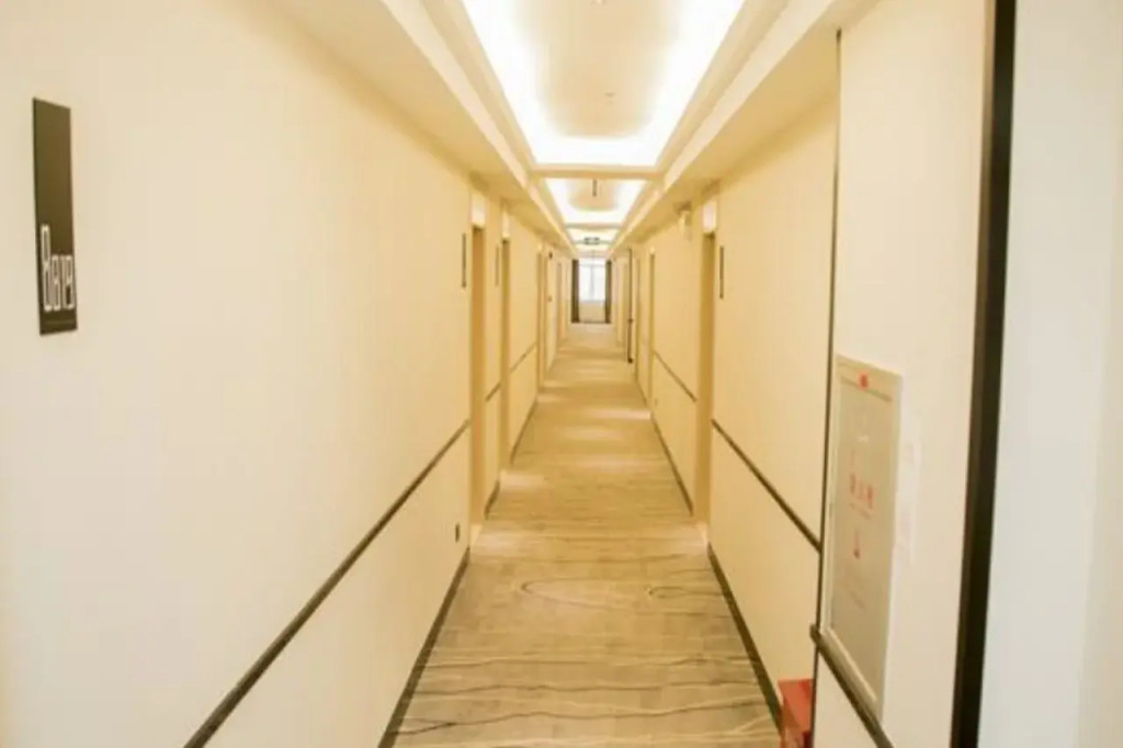 City Comfort Inn Wanning Wan'An Avenue High Speed Railway Station
