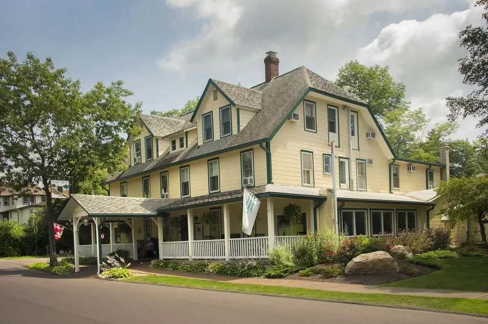 Eagles Mere Inn