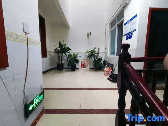 Jinggang Hotel