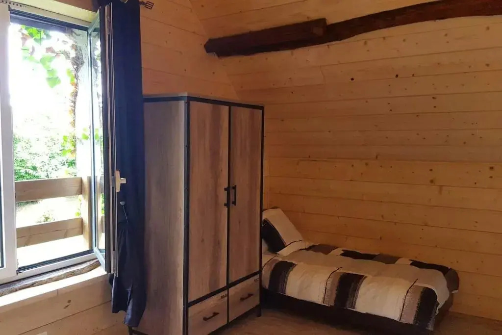 Villa spacieuse avec piscine à Aspin-en-Lavedan, vue montagne