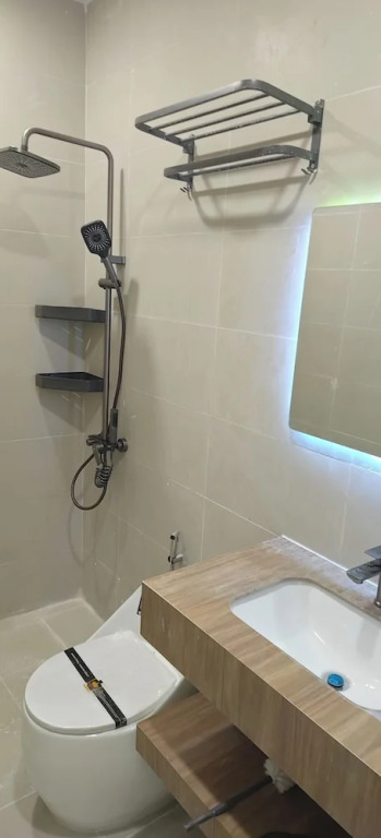TP HOMe