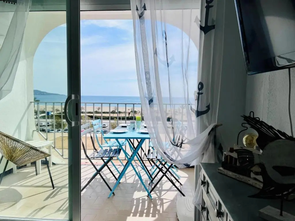 SYLVIA 4A - Estudio en primera línea de mar - céntrico - terraza vista mar - playa - wifi