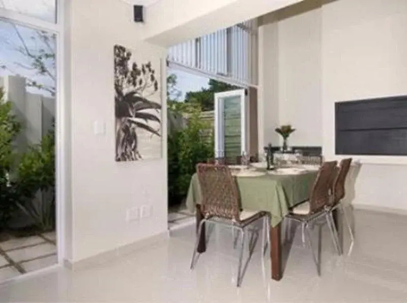 Harbour House Hotel - Le Paradis Apartments