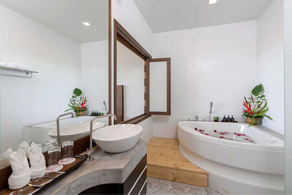 Отель Secret Cliff Resort Phuket