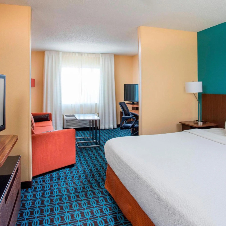 Fairfield Inn & Suites Peru