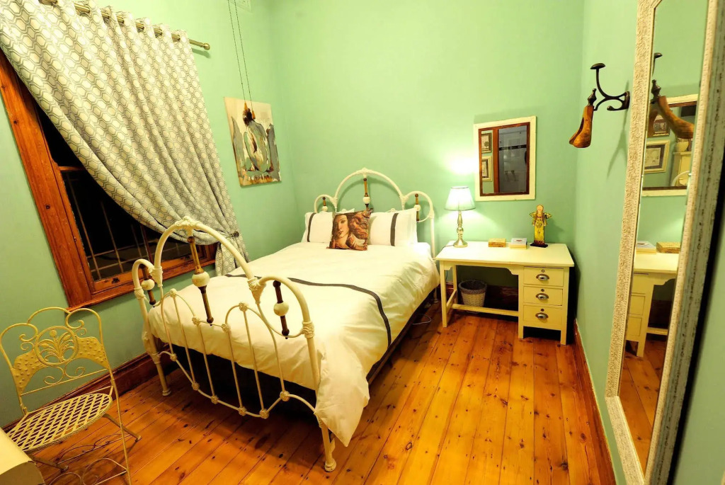 Tamarisk Bed & Breakfast