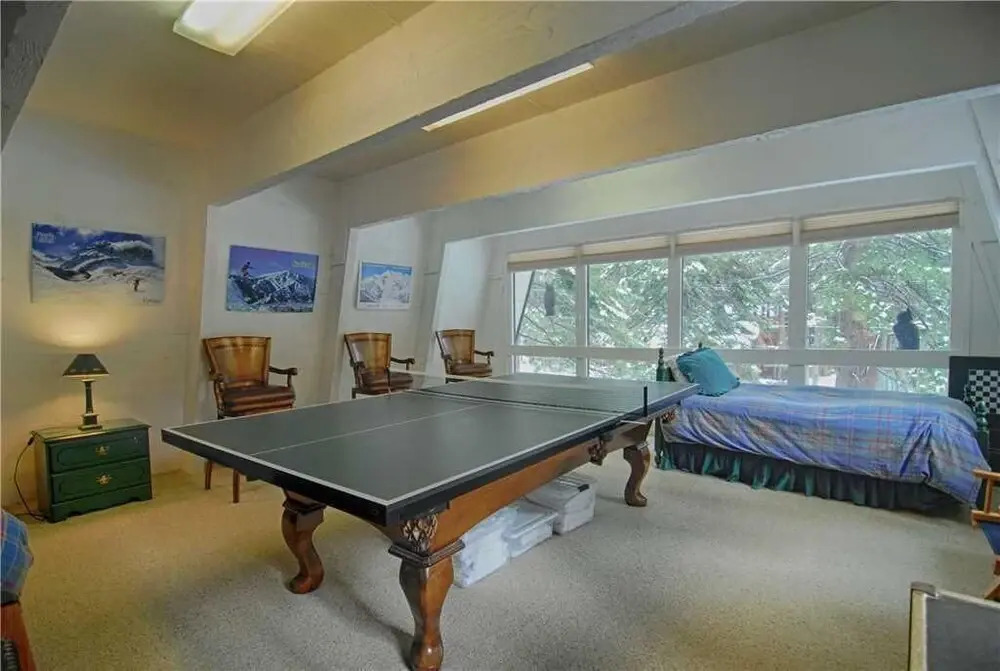 Ping Pong Table in Large Agate Bay Chalet #150