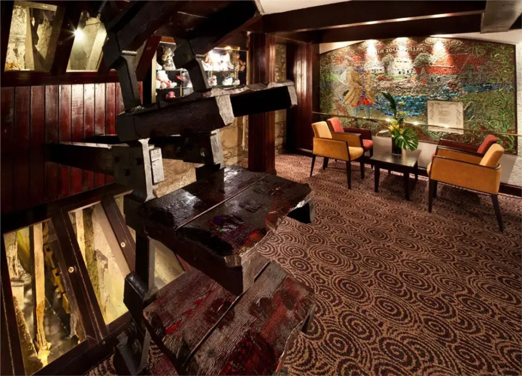 Mercure Perth Hotel