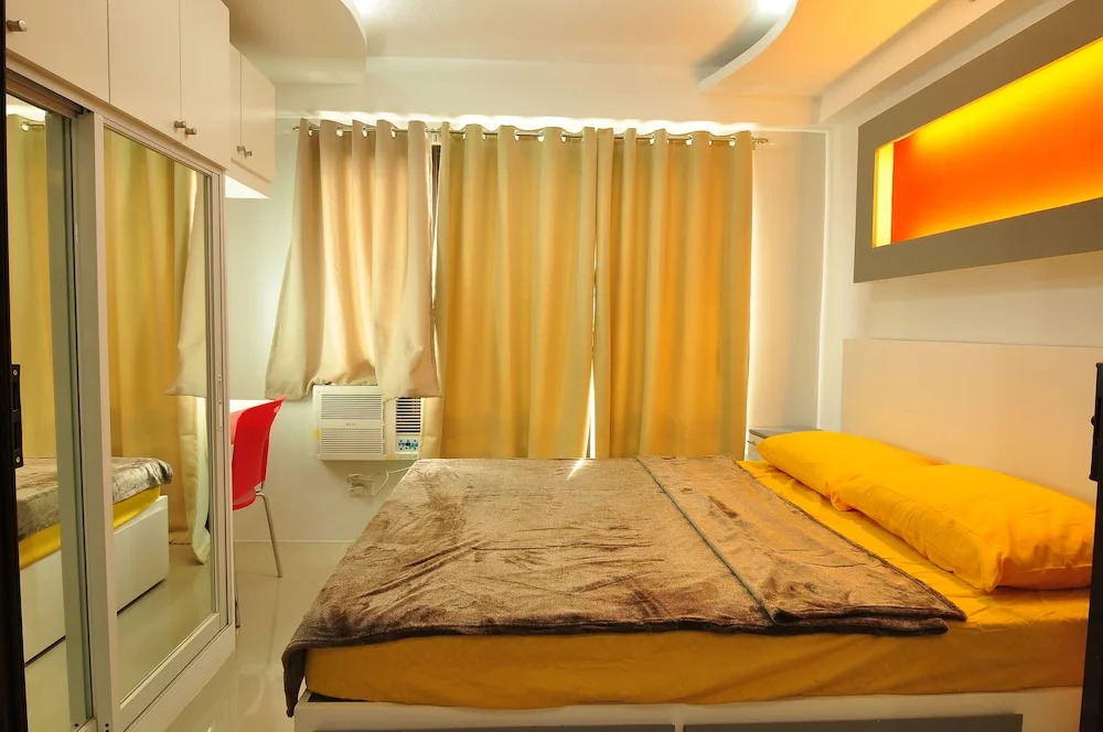 One Oasis Condominium