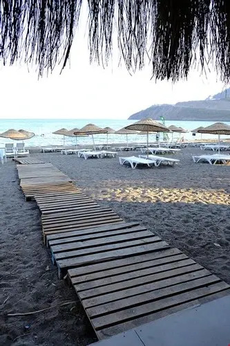 KUPALA BEACH HOTEL