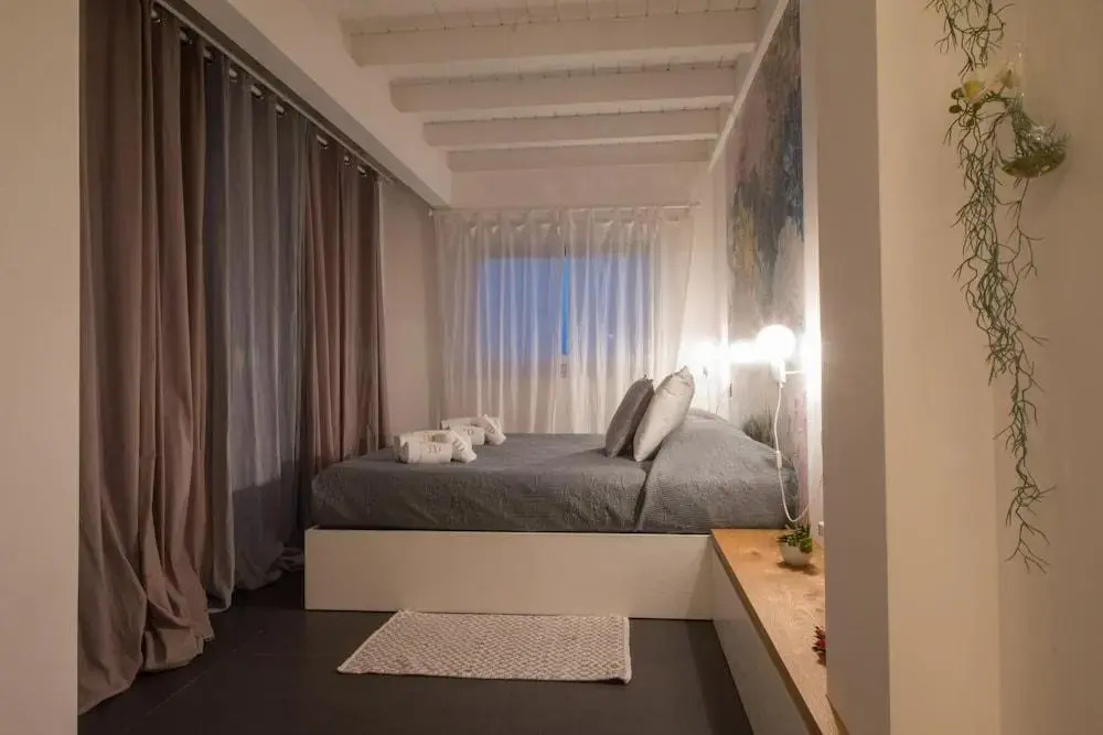 TD Villa Ponente Luxury Villa with Sea View Pool