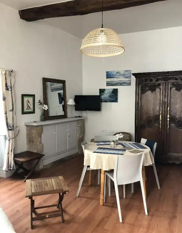 Le Drezen - Port de Vannes - rue calme 4 pers