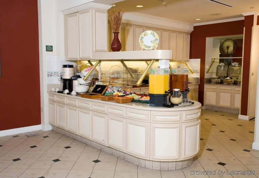 Hilton Garden Inn Oakbrook Terrace