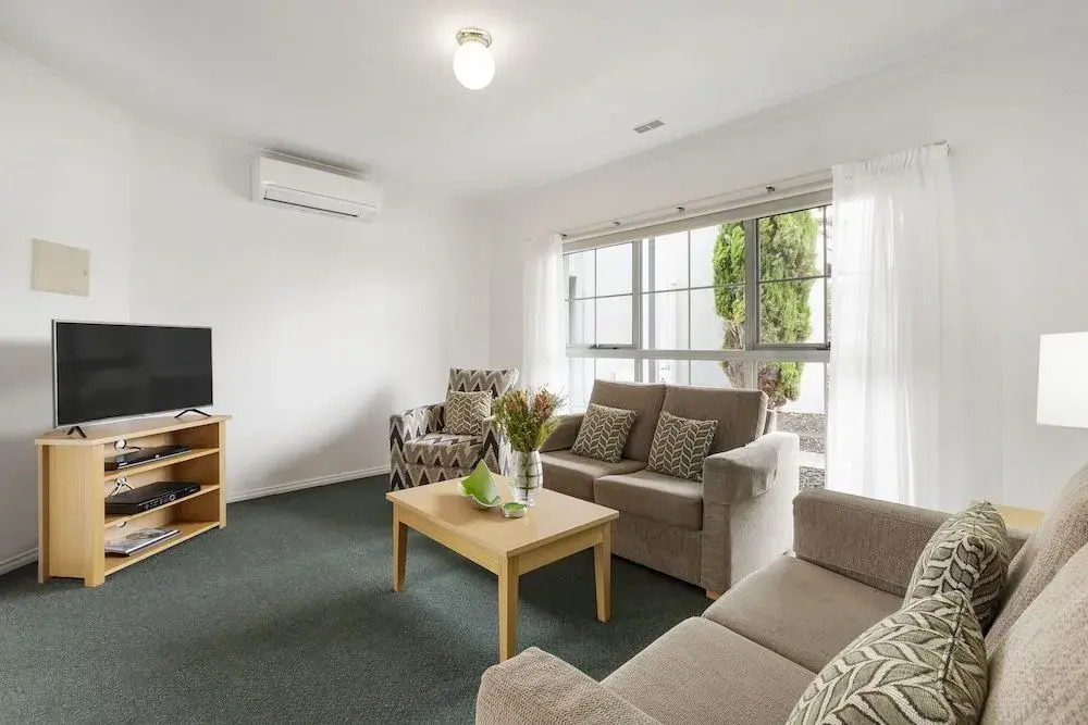Whitecliffs Beach Resort