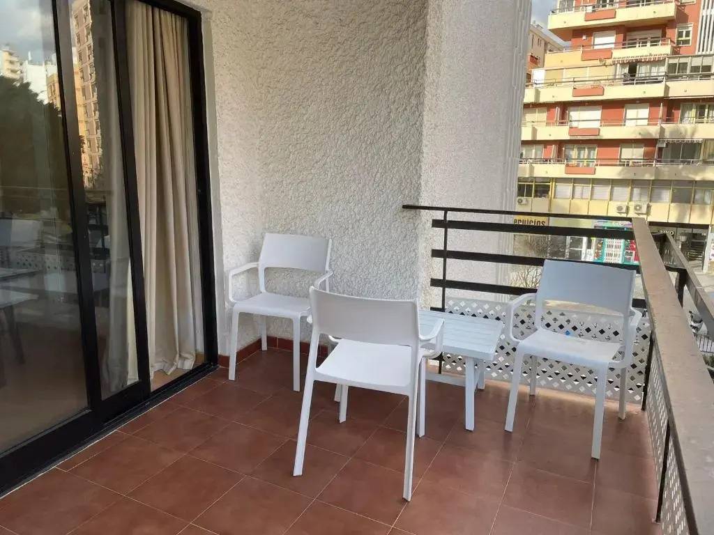 Beachfront 1BR apartment in center of MArbella!