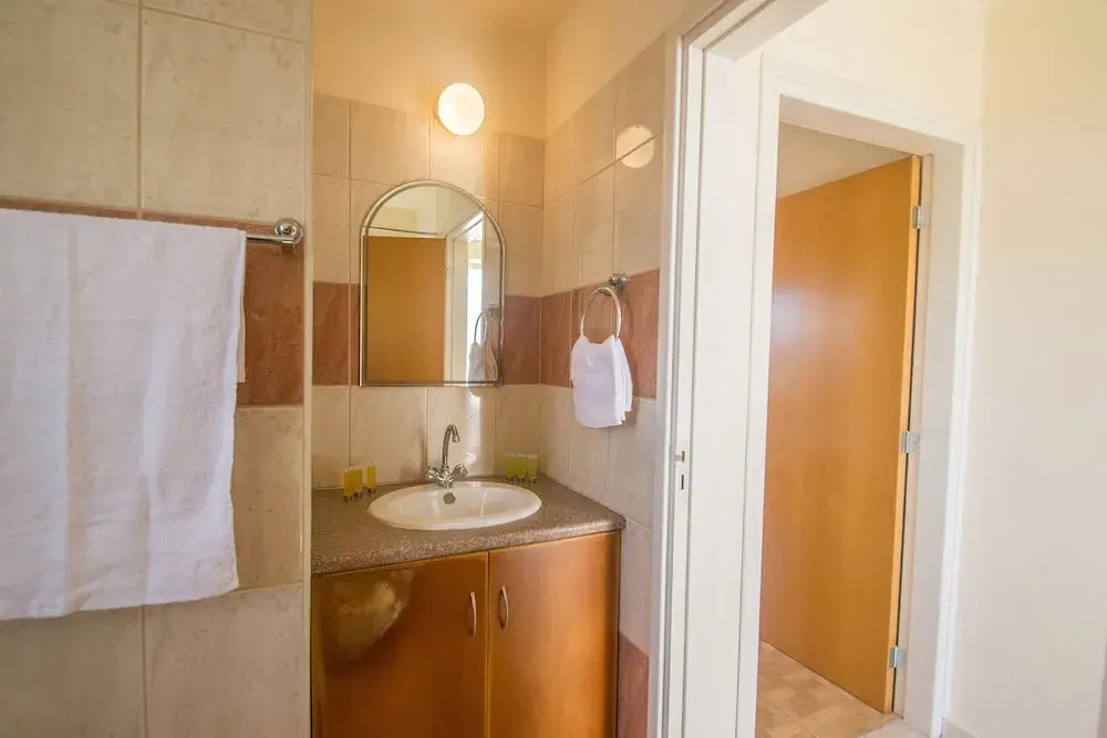 Konnos Apartment 1