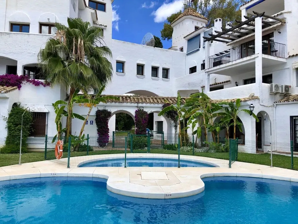 2-Bedrooms Apartment Puerto Banus-Beach