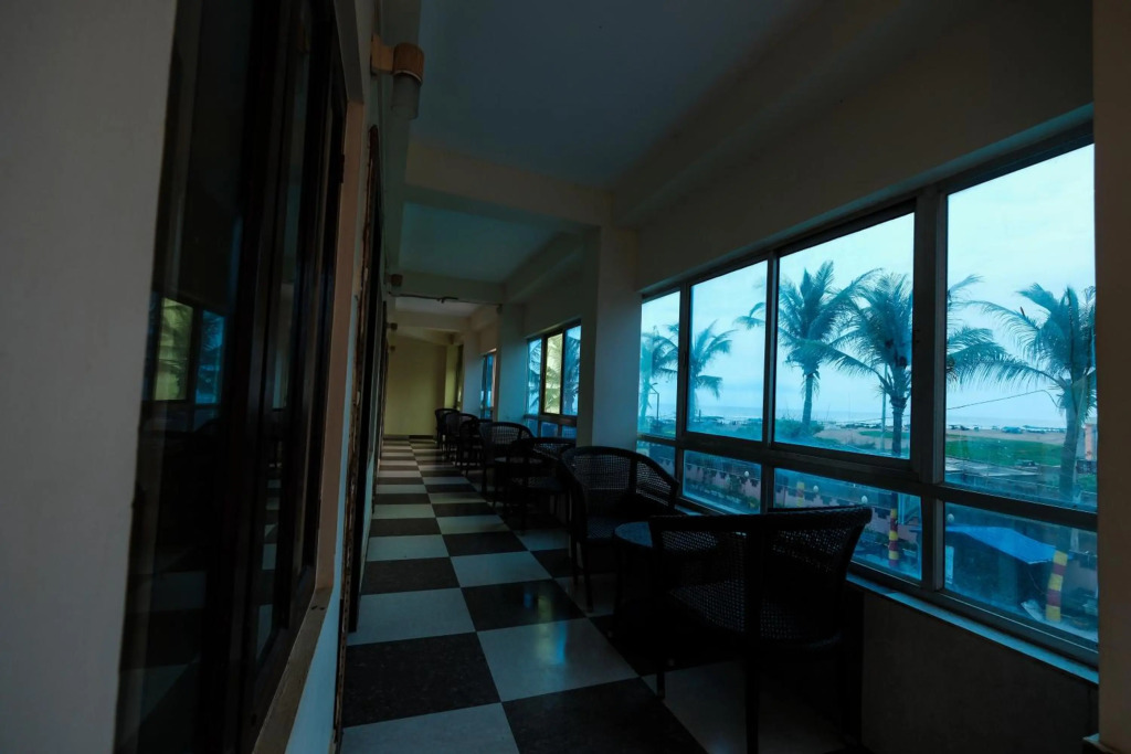 Hotel Sapphire International