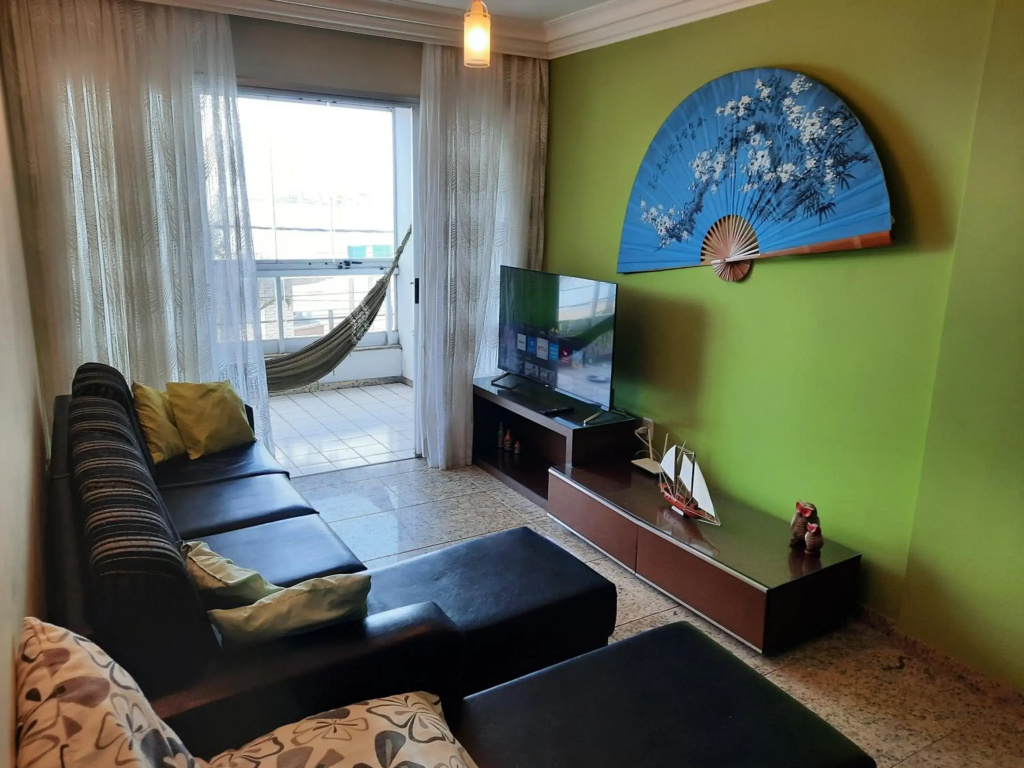 Apartamento Frente para o Mar-PÉ NA AREIA -VISTA TOTAL PARA O MAR -ÁREA DE CHURRASCO PRIVATIVA COBERTA-WIFI-NETFLIX -DISNEY PLUS -STARMAX- HBO MAX - JOGOS- FIRE TV STICK POR COMANDO DE VOZ- TV DE ASSINATURA EM TODOS OS QUARTOS