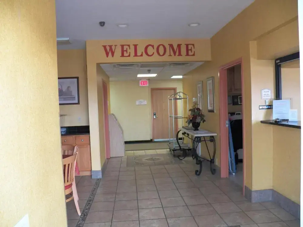 HomeTown Inn-Ringgold