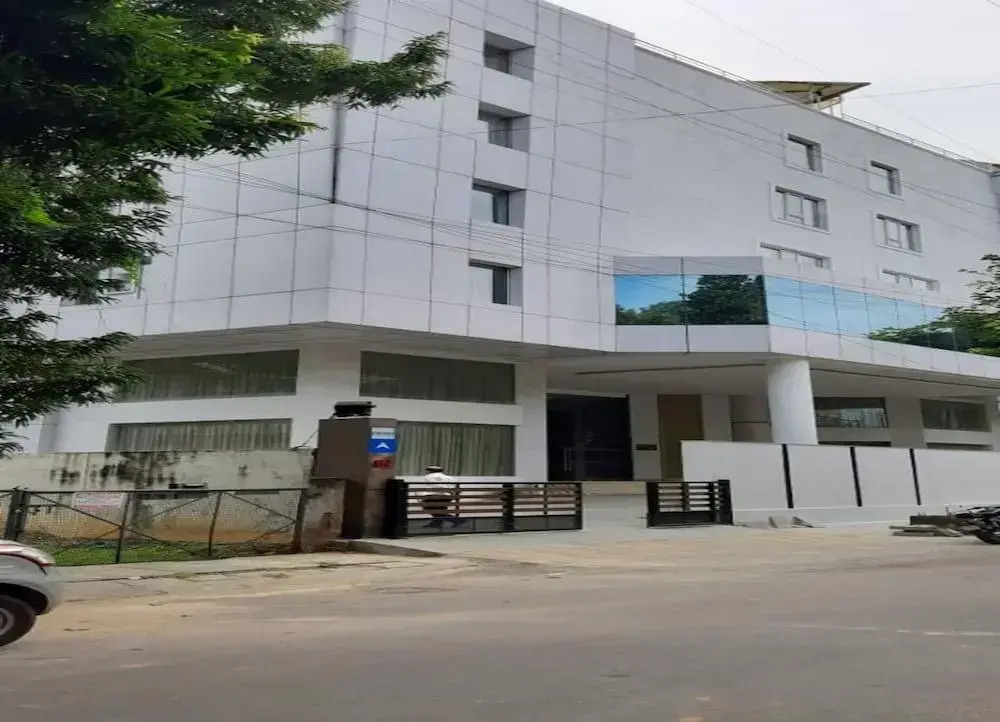 S Hotel