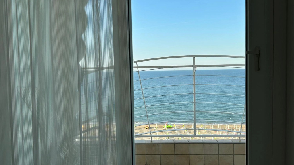 MARITTIMO Riccione - Hotel Clipper FRONTE MARE