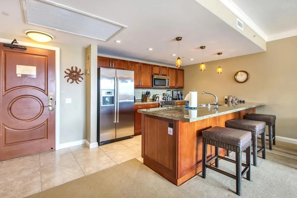 Honua Kai 2 Free Rental Cars KBM Resorts Gorgeous Inner Courtyard 2 Units, 3 Bedrooms HK Ml-2768