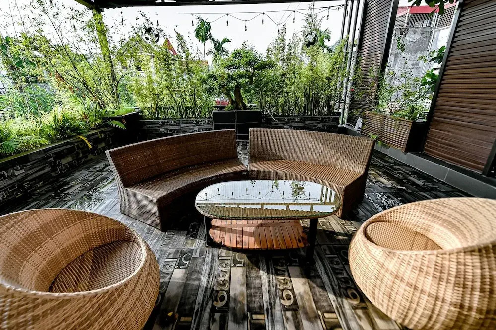 ZEN RIVERSIDE HOTEL & RESIDENCES