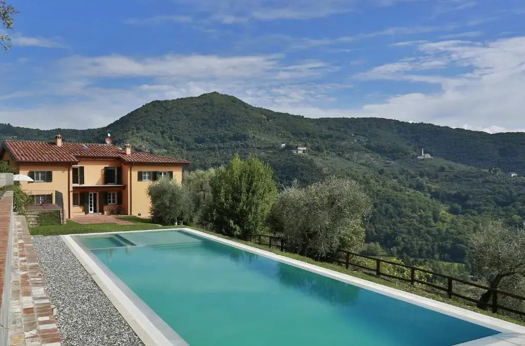 Santo Stefano 6 by Salogi Villas
