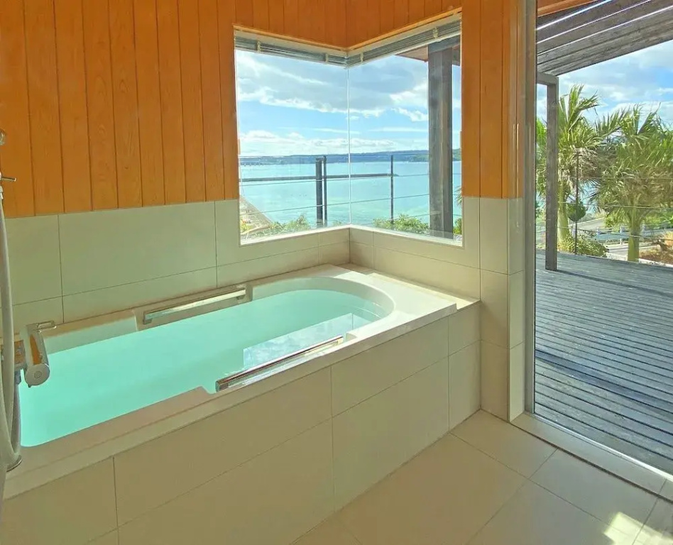 Aletta Kouri resort