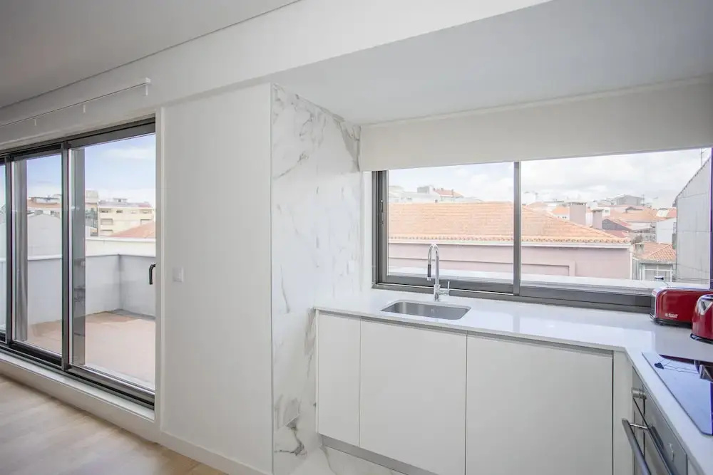 Liiiving in Porto - City Design Apartments