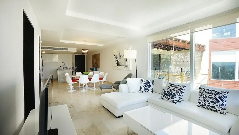 Elements Penthouse 7 3 Bedroom Condo by RedAwning