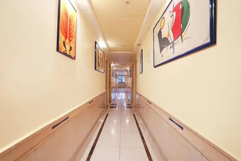 Hotel De Rajnigandha