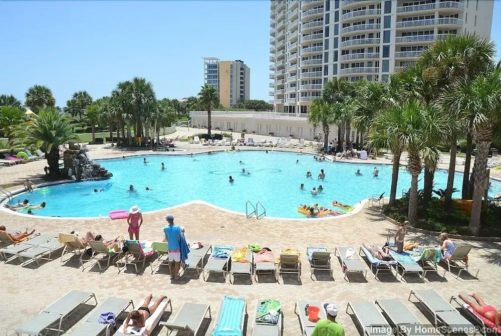 Barefoot Bliss - 3 Br condo by RedAwning