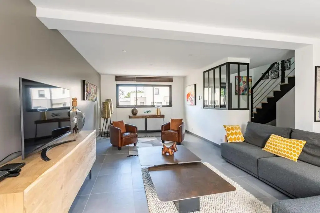 VILLA TY LAOUEN- Maison moderne 3 chambresjardin