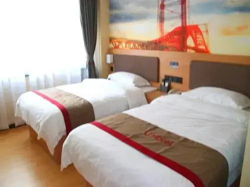 Thank Inn Plus Hotel jilin siping gongzhuling high-speed railway south station