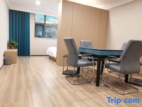 Yiyi Boutique Hotel (Xi'an Chang'an University City Ziwu Avenue)
