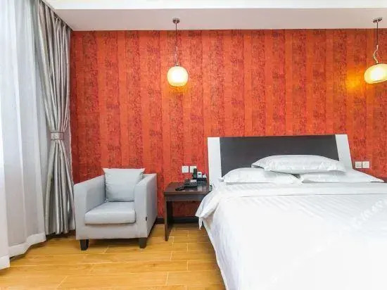 Yunshang Siji Chain Hotel Jinghong Manting Park