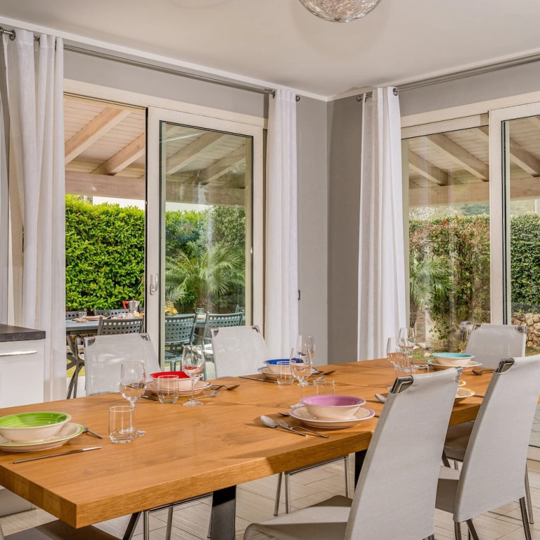 Villa Jacqueline con piscina privata 8 posti letto